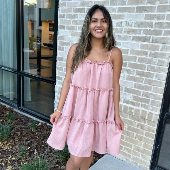 Ruffle tiered mini dress in mauve - Picture 2 of 5